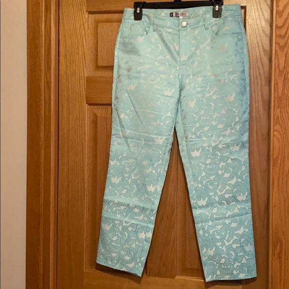 Jennifer Lopez ankle pants - Picture 2 of 5